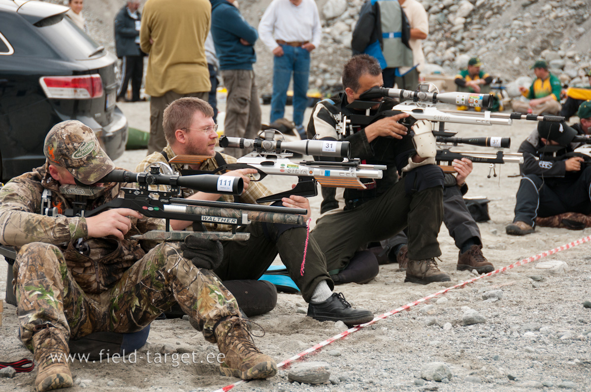 Ian Harford USA on Practice Range
